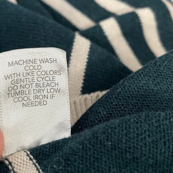 Christopher & Banks Cardigan Size Medium Embroidered Floral Dark Green Cottage - Picture 9 of 9